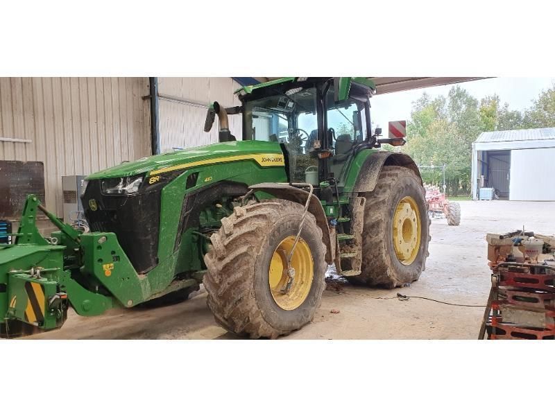 E-FARM: John Deere 8R 410 - Traktor - id VAQI2JN - Baujahr: 2021 - Abgelesene Motorstunden: 2.200,Motorleistung (PS): 410,Frankreich