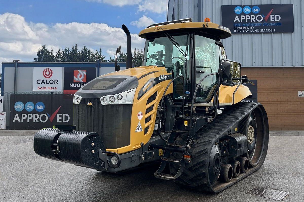 Challenger MT775E Traktor 89.612 €