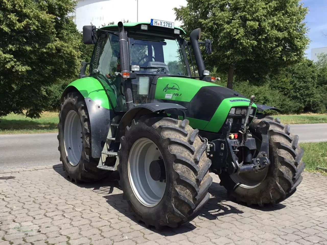 E-FARM: Deutz-Fahr Agrotron 180.7 - Tractor - id Z5JVWGH - €38,655 - Year of construction: 2007 - Engine hours: 6,660,Engine power (HP): 182,Germany