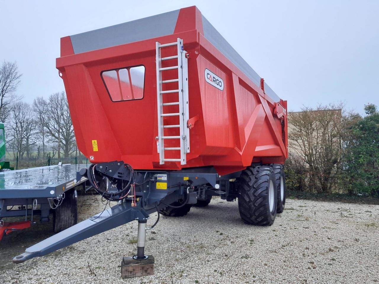 E-FARM: Cargo xk 18 ts 25 - Benne - id HRACUPK - 35 750 € - Année: 2023 - France