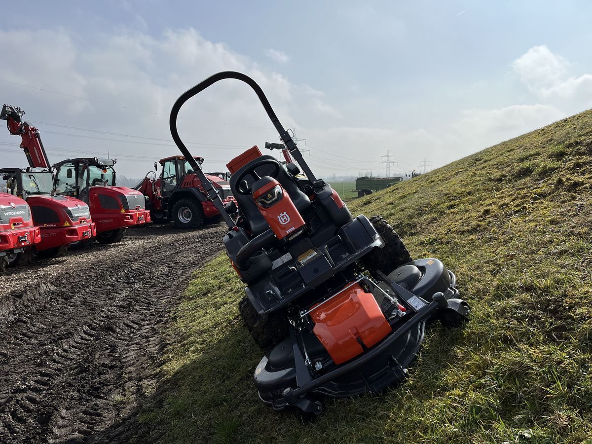 E FARM Husqvarna rider p524 xr efi awd inkl. funksteuerung Tractor id TWJIJ5W Year of construction 2024 Engine power HP 21 Austria