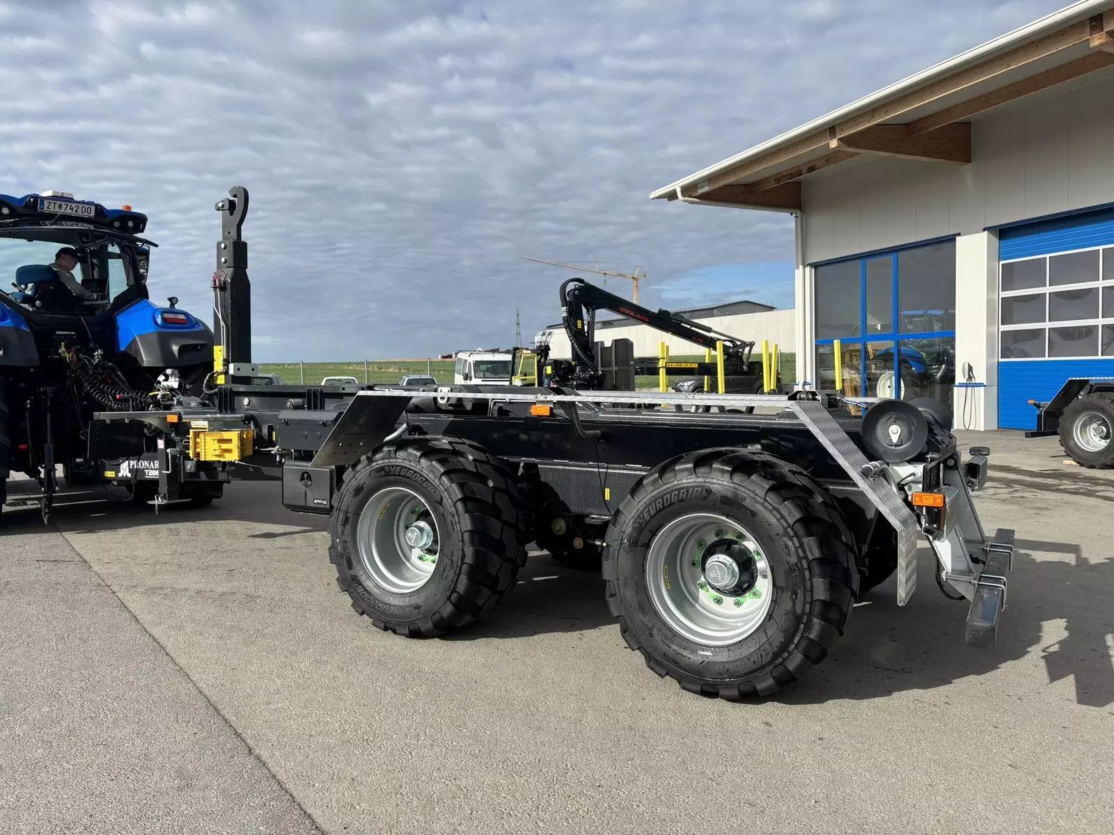 E-FARM: Pronar t 286 - Remorque - id 1AD7QBK - 42 417 € - Année: 2025 - Autriche