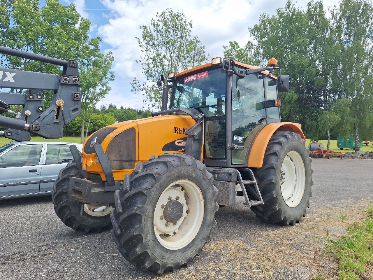E-FARM: Renault celtis 426 rx - Tracteur - id SM5T5PK - 25 000 € - Année: 2003 - Lecture du nombre d'heure: 4 300,Puissance du moteur (chevaux): 80,France