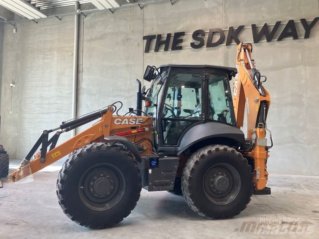 E-FARM: Case IH 695 sv ss - Koparko-ładowarka - id QN5XQ9G - Rok produkcji: 2023 - Dania