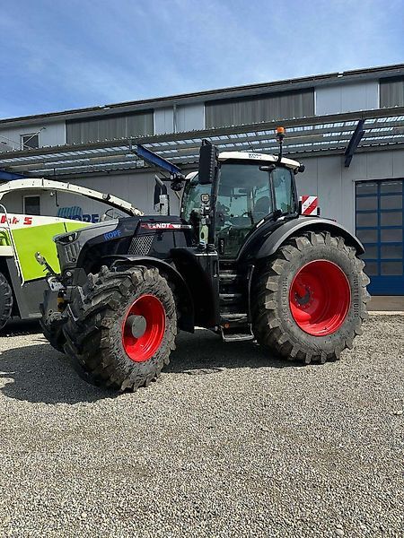 Fendt 728 Vario Tractor