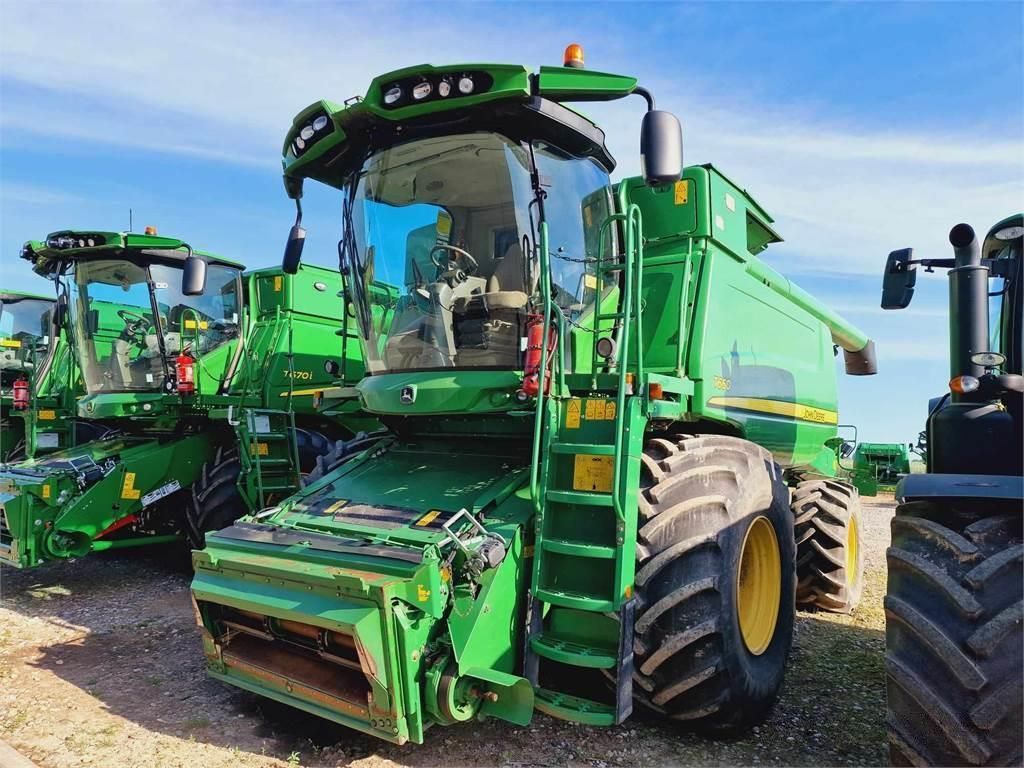 E-FARM: John Deere T 660 - Cosechadora - id RS6W5X3 - 112.000 € - Año: 2013 - Horas: 2215,Potencia del motor: 366,Lituania