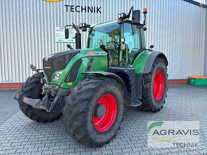 E-FARM: Fendt 724 Vario ProfiPlus - Tractor - id WAMNLUL - €84,900 - Year of construction: 2016 - Engine hours: 8,077,Engine power (HP): 237,Germany