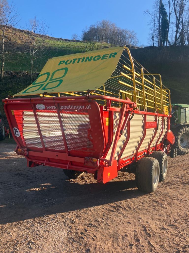 Pöttinger EuroBoss 330 T Přívěs 18 500 €