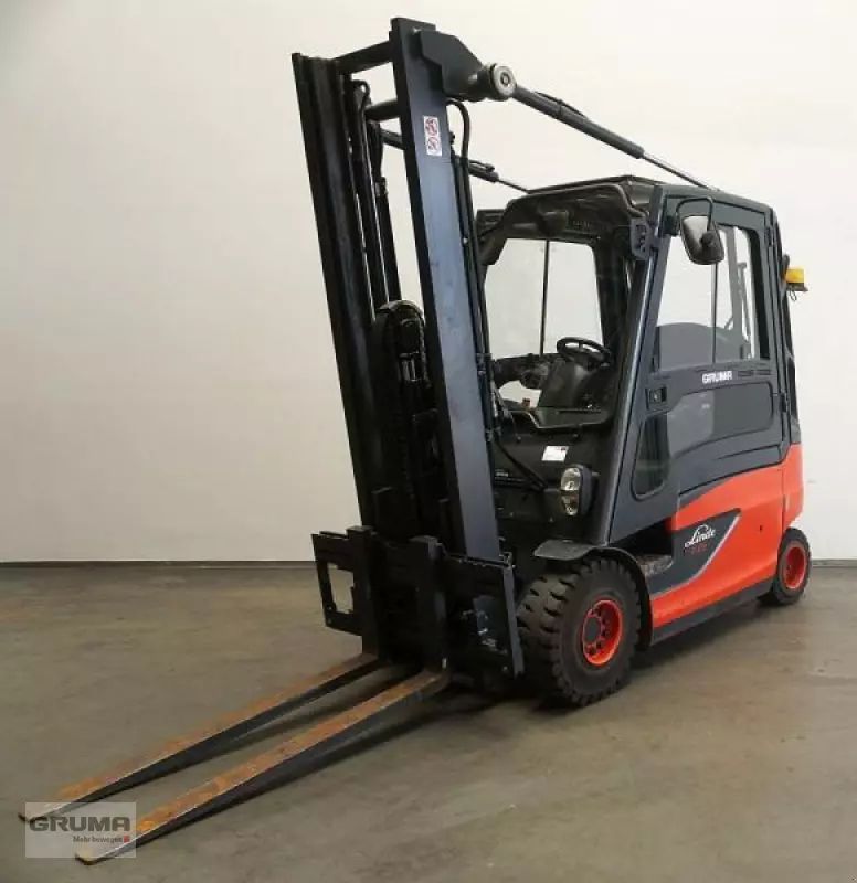 E-FARM: Linde e 25 l 387 - Chariot élévateur - id FXK6PJW - 13 900 € - Année: 2013 - Lecture du nombre d'heure: 4 068,Allemagne