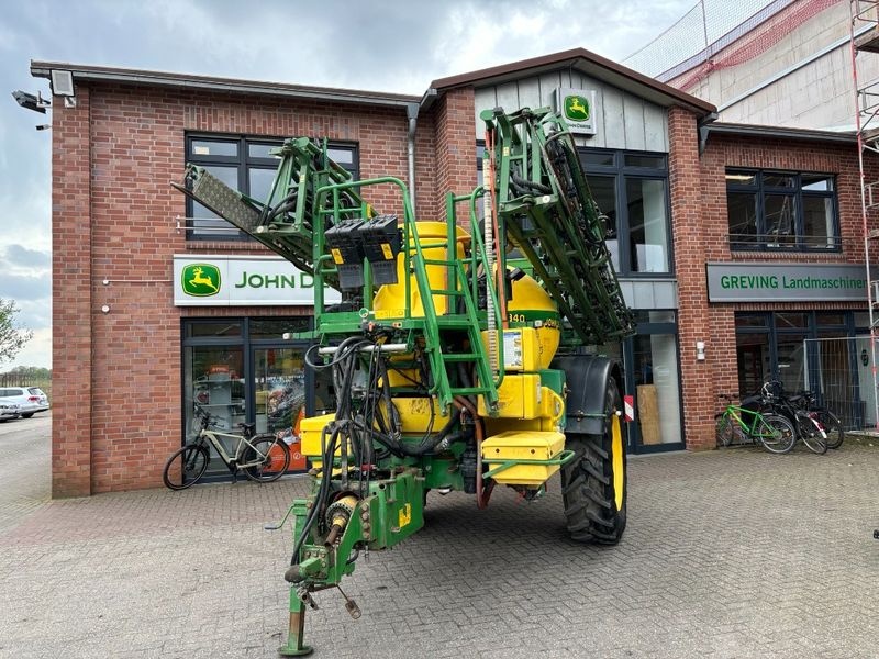 John Deere 840 sprayers 15 950 €