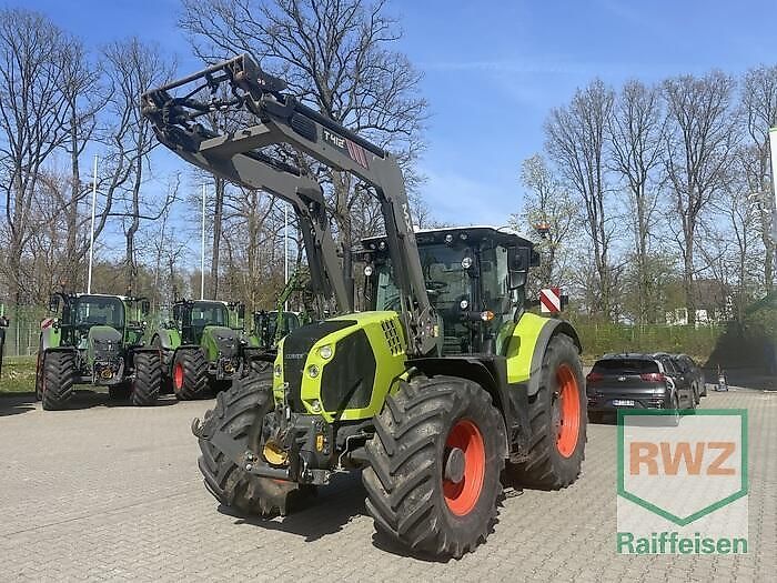 E-FARM: Claas Trion 660 - Traktor - id Y7CTXSH - 109.000 € - Baujahr: 2020 - Abgelesene Motorstunden: 1.650,Deutschland