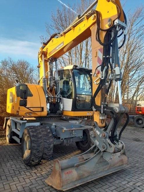 Liebherr a 914 v lit Pelleteuse sur roue 174 200 €