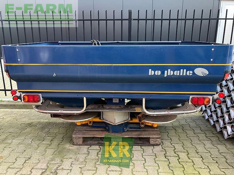 Bogballe m2d kunstmeststrooier #777977 Rozsiewacz nawozów 6500 €