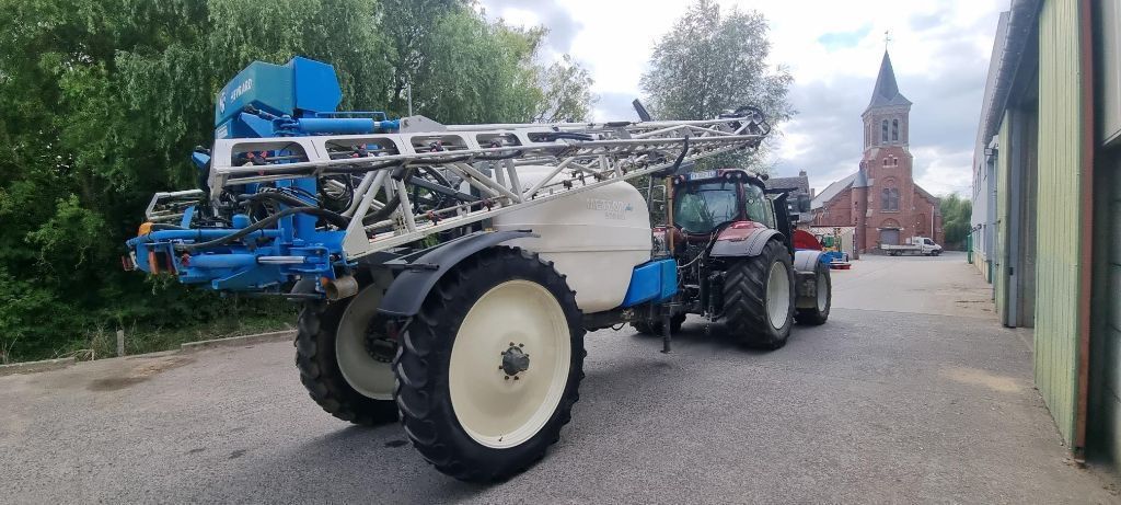 E-FARM: Evrard meteor + 4100 l - Pulvérisateur - id RCNNXVV - 15 500 € - Année: 2008 - France