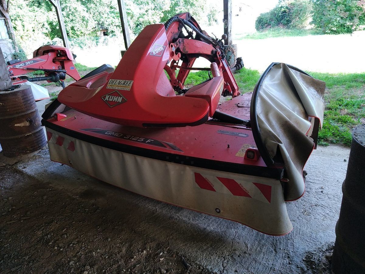 E-FARM: Kuhn gmd 3125 f - Косачка - id DLYJJXR - 12 000 € - Година на построяване: 2019 - Франция