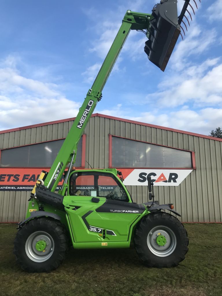 E-FARM: Merlo tf35.7 cs-140 - Manipulador telescópico - id CCRBZV1 - Año: 2025 - Horas: 10,Potencia del motor: 140,Francia