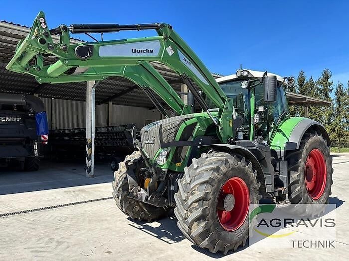 Fendt 828 Vario Tractor 102.900 EUR