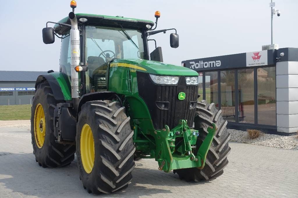 John Deere 7230 R Tractor 67.487 €