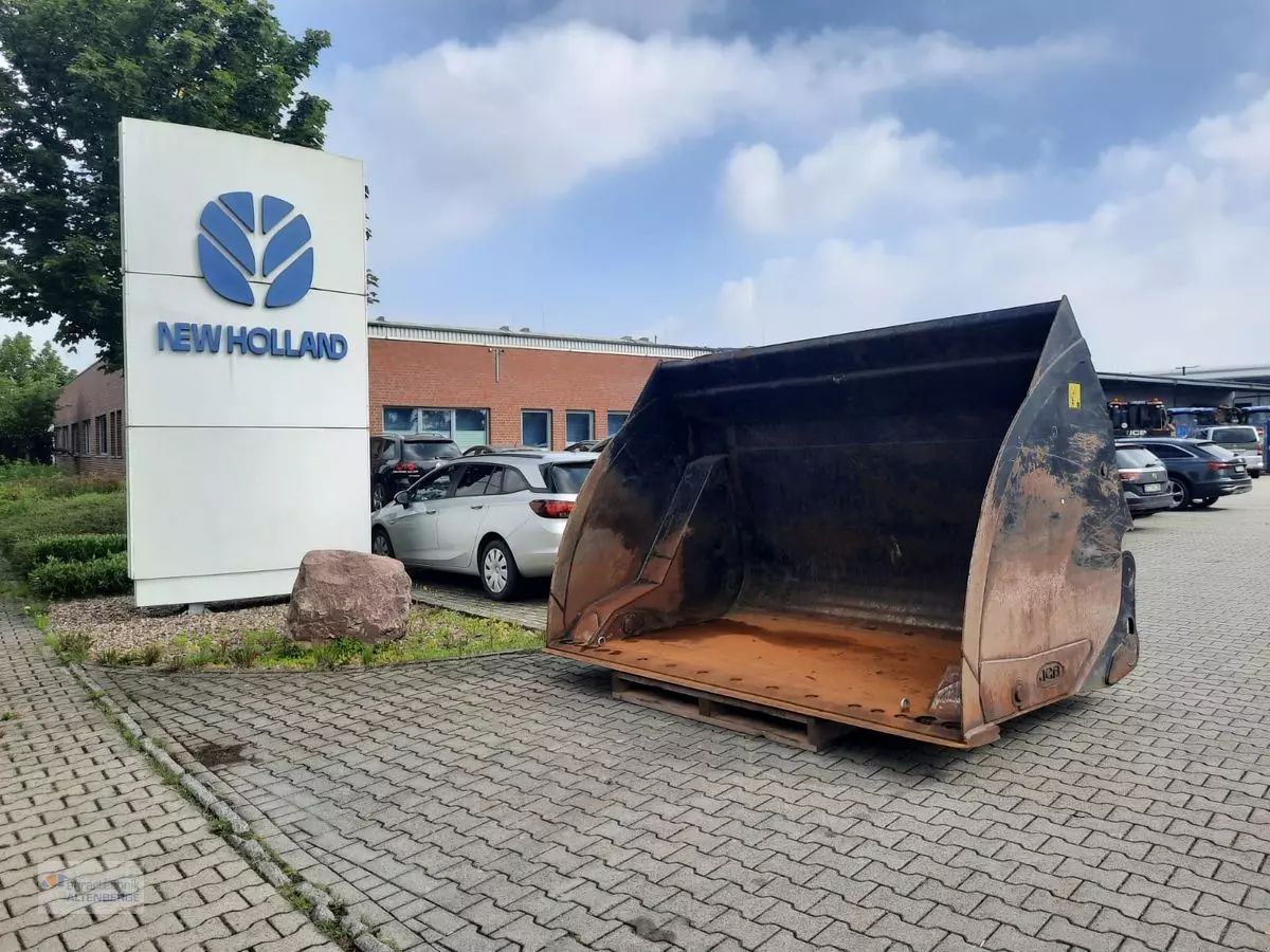 E-FARM: sonstige lsb hochkippschaufel 6 cbm³ volvo- aufnahme - Anbaugerät - id DEUSTUA - 16.723 € - Deutschland