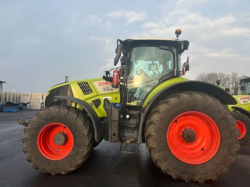 Claas Axion 870 Cmatic Traktor 114 414 EUR