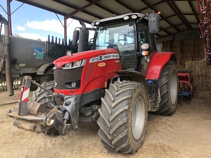E-FARM: Massey Ferguson 6715S Dyna-VT - Tractor - id IBXJJW9 - 65.000 EUR - Anul: 2019 - Citeste ore: 3.450,Muterea motorului: 150,Franța
