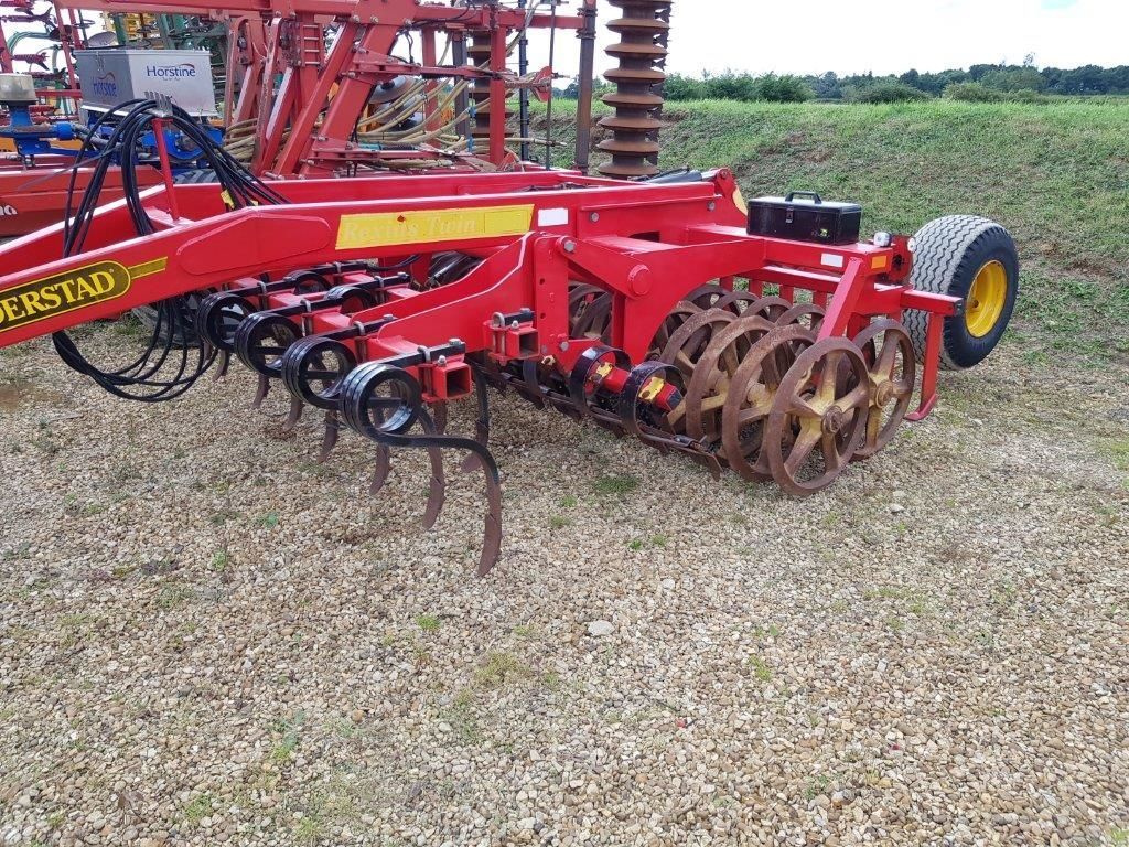 E-FARM: väderstad rexius twin rst330 - Presses and roller - id X1MYZYM - €12,232 - Year of construction: 2006 - United Kingdom