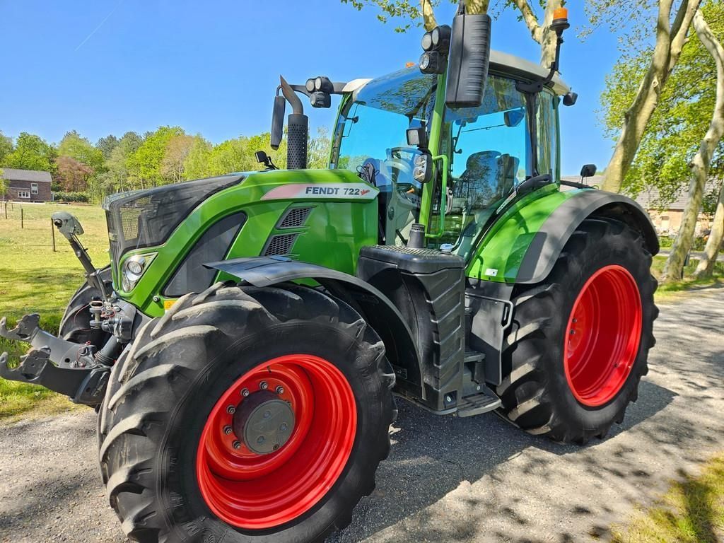 Fendt 722 Vario Tractor €108,500