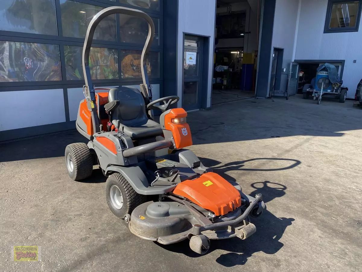 E-FARM: Husqvarna r 524 - Kosiarkia ręczna/traktorowa - id WZ9X4JD - 8900 € - Rok produkcji: 2016 - Austria