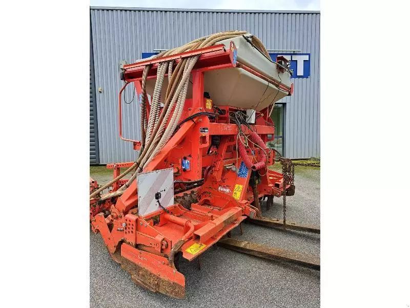 E-FARM: Kuhn combine semis - Semoir direct - id MTZSYHQ - Année: 2007 - France