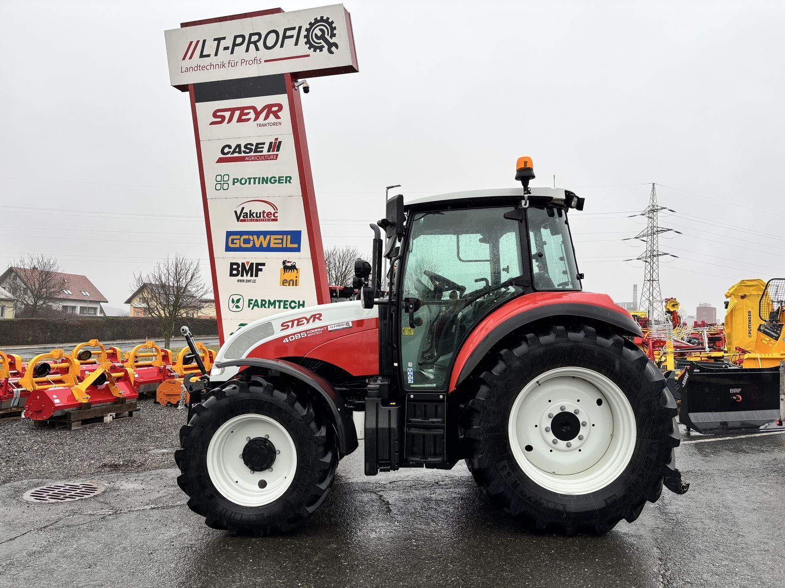Steyr Kompakt 4085 Traktor 64 900 EUR