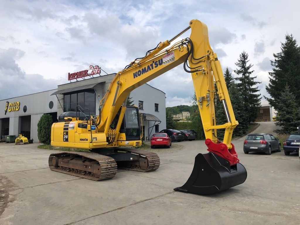 KOMATSU pc210lc-11 Escavatore cingolato 95.000 €