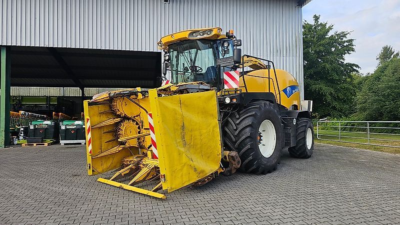 E-FARM: New Holland FR 9050 - Ensileuse automotrice - id RABD3B2 - 62 500 € - Année: 2010 - Lecture du nombre d'heure: 6 200,Puissance du moteur (chevaux): 460,Allemagne