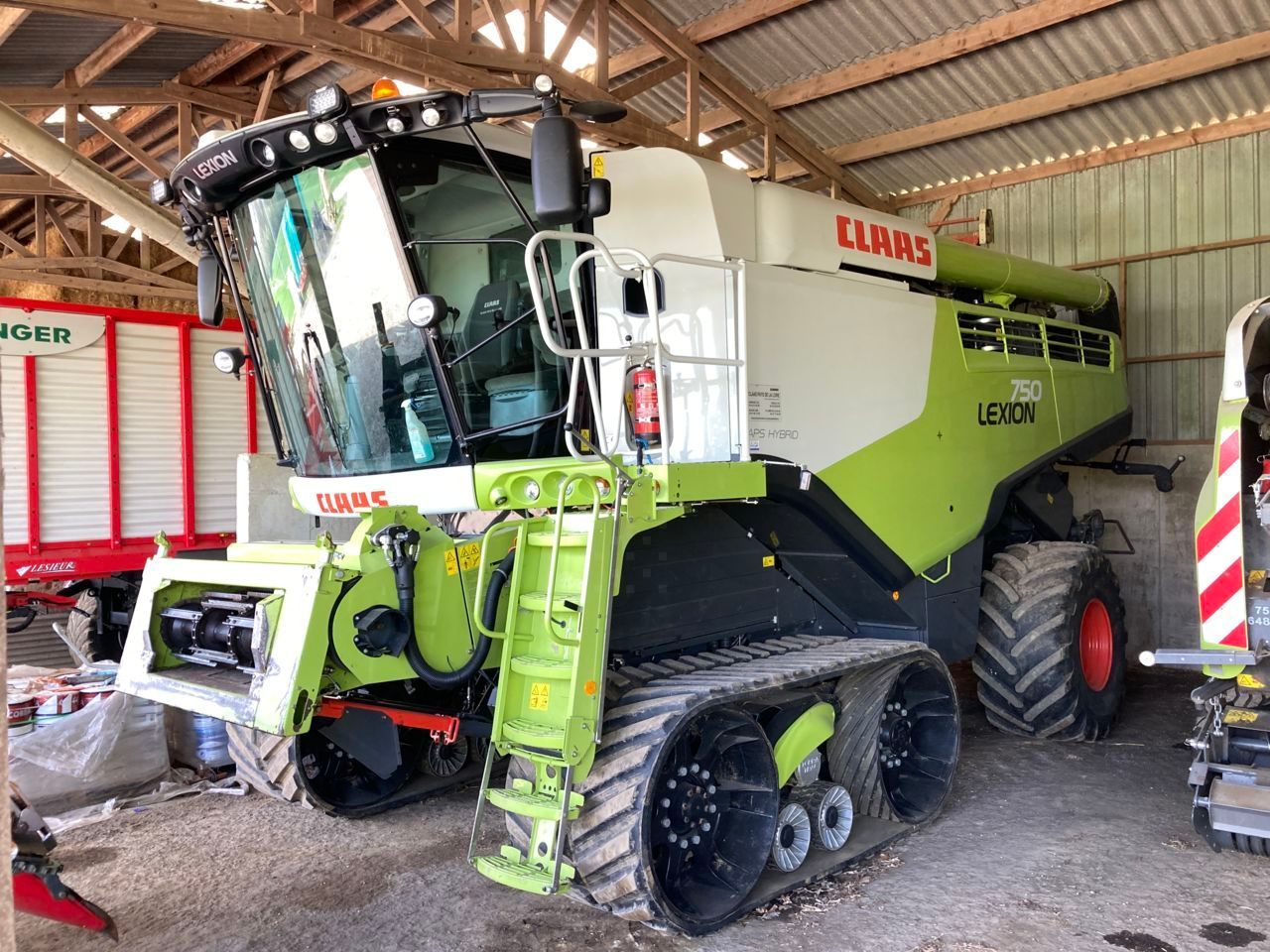 E-FARM: Claas Lexion 750 - Kombajn - id TIQZN5M - 225 000 € - Rok výroby: 2019 - Hodiny motoru: 2 260,Výkon motoru (HP): 435,Francie