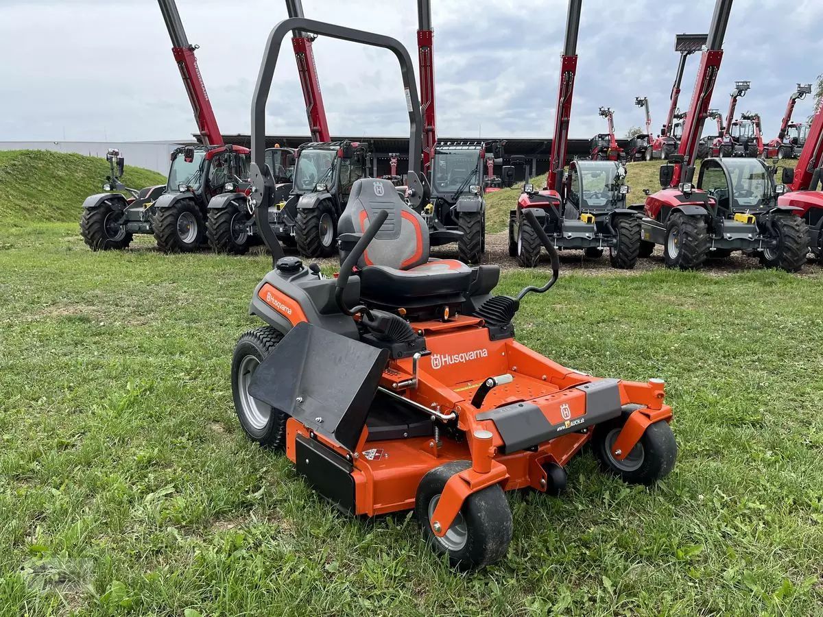 E-FARM: Husqvarna zero turn z 454x, nullwendekreismäher Lawn