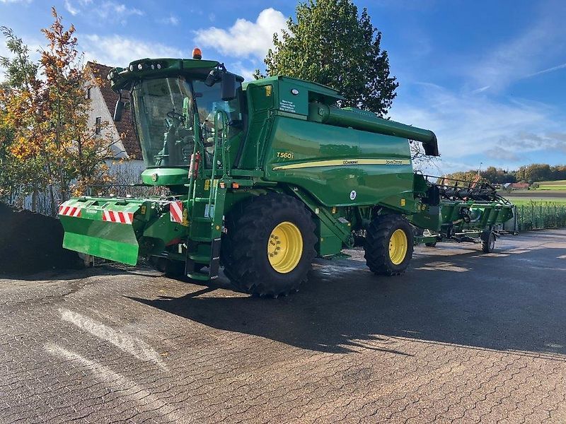 John Deere T 560 Combine harvester €239,900