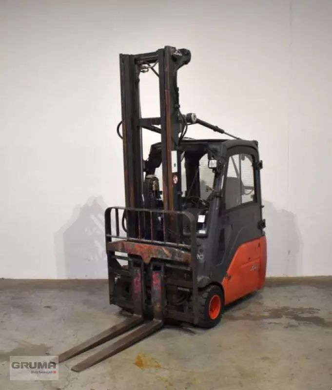 E-FARM: Linde e 20 l 386 - Chariot élévateur - id QS8QEGG - 10 900 € - Année: 2013 - Lecture du nombre d'heure: 7 399,Allemagne