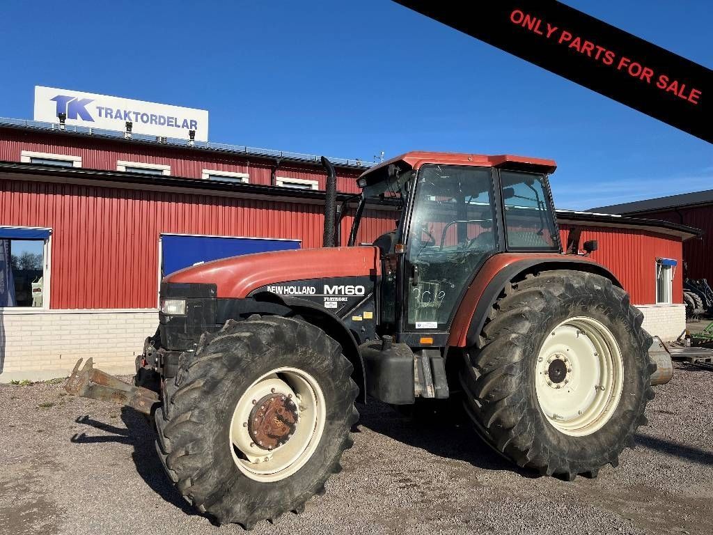 New Holland M 160 Trattore