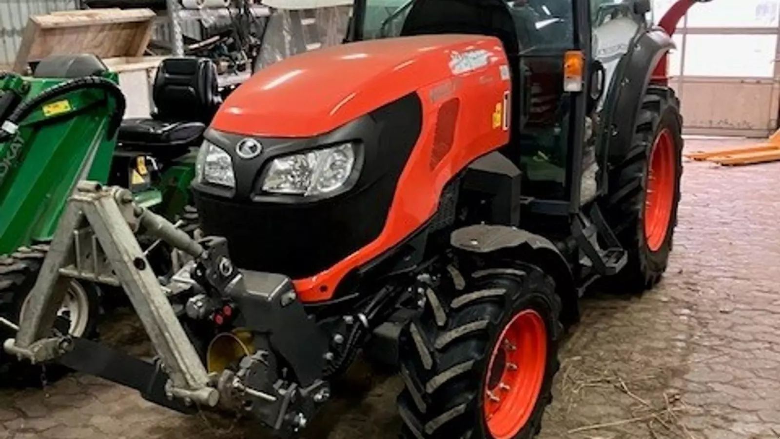 Kubota m5-071n narrow Traktor 36.031 €