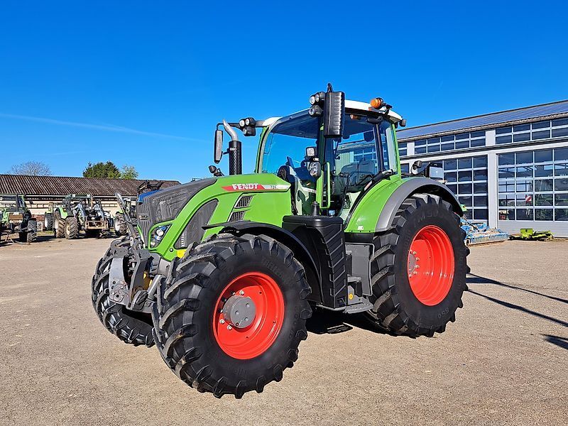 Fendt 724 Vario Profi Plus Tractor €139,600