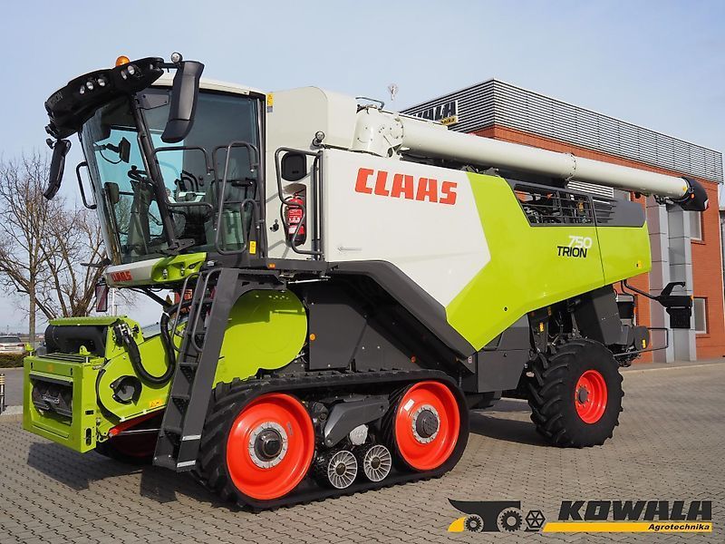 Claas Trion 750 Kombajn zbożowy 289 000 €