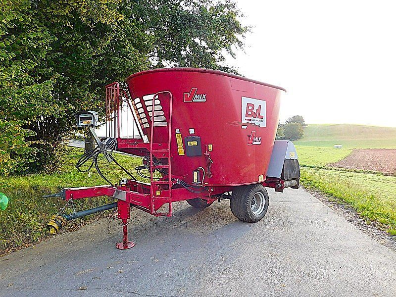 E-FARM: BVL v mix plus 13-1s - Mešalni podajalnik - id VC5RA4U - 9.874 € - Leto izgradnje: 2018 - Nemčija