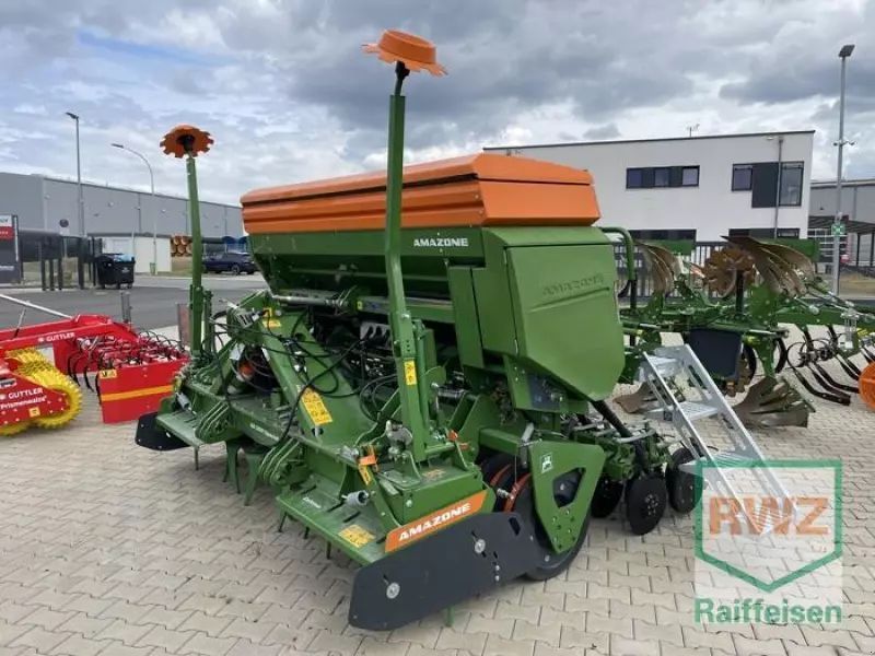 E-FARM: Amazone drillkombination - Semoir - id SGHWXHP - Année: 2024 - Allemagne
