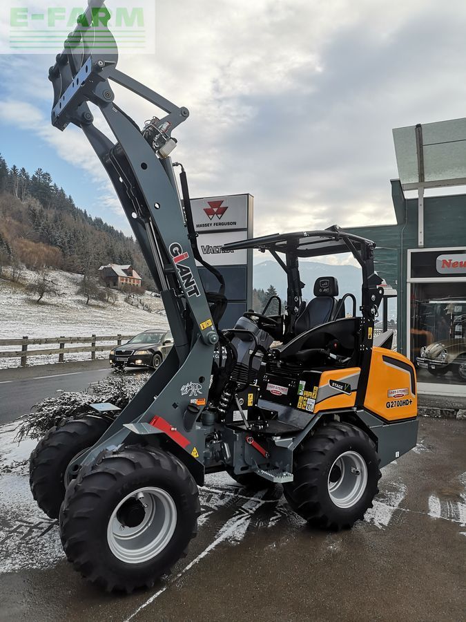 E-FARM: Giant g1500 g2200 g2500 g2700 - Kerekes rakodógép - id WKKSLQI - Gyártási év: 2021 - Ausztria