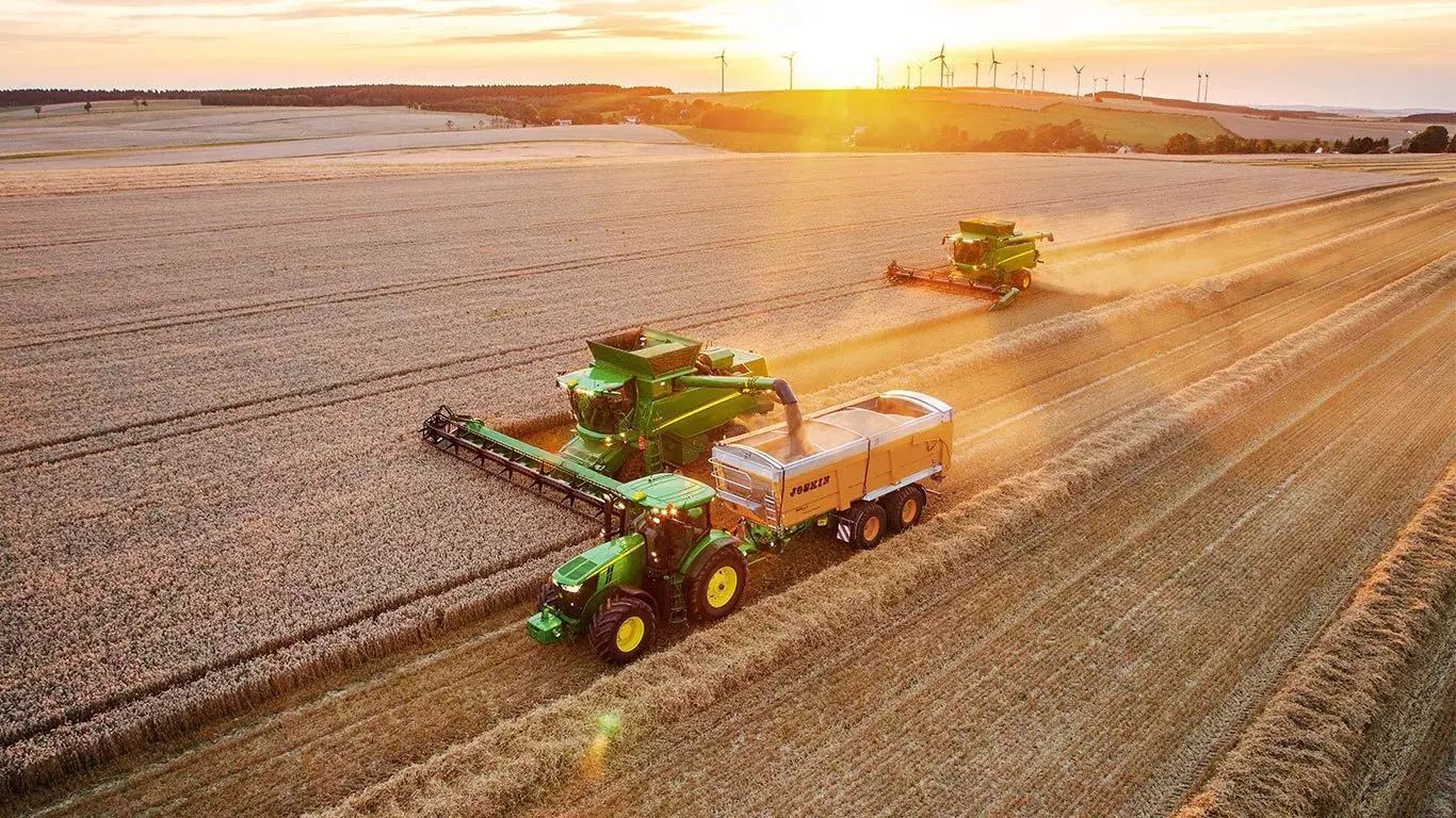 E-FARM: John Deere ams - autotrac aktivierung - Rolnictwo precyzyjne i System GPS - id UUSKEBZ - 2491 € - Rok produkcji: 2021 - Niemcy