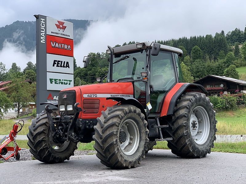 E-FARM: Massey Ferguson mf 4270 - Traktor - id ZYW4JBJ - 33 186 € - Rok produkcji: 2001 - Motogodziny: 4825,Austria