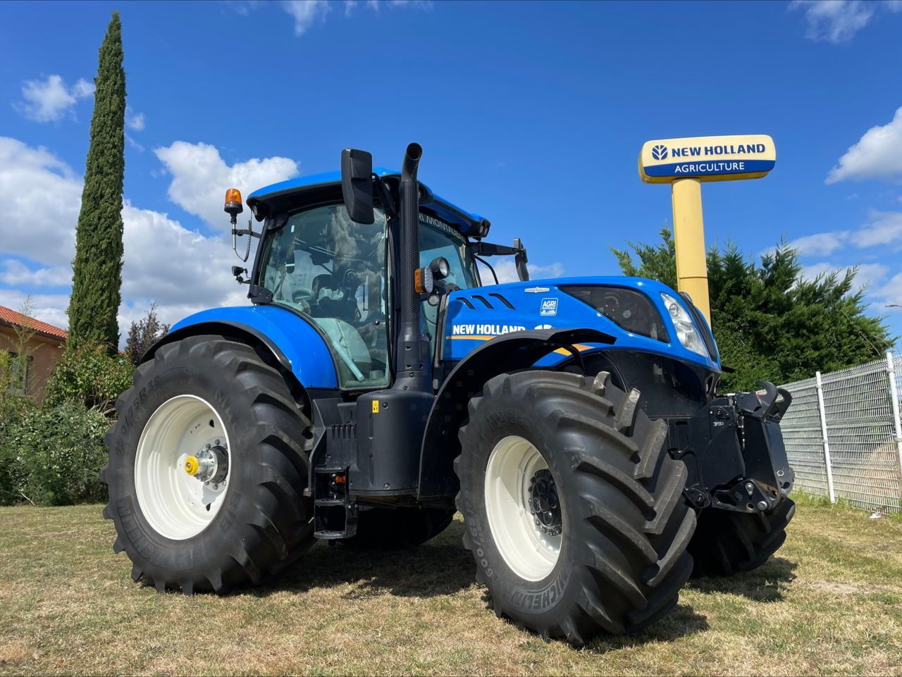 New Holland T7.270 Tractor €137,000