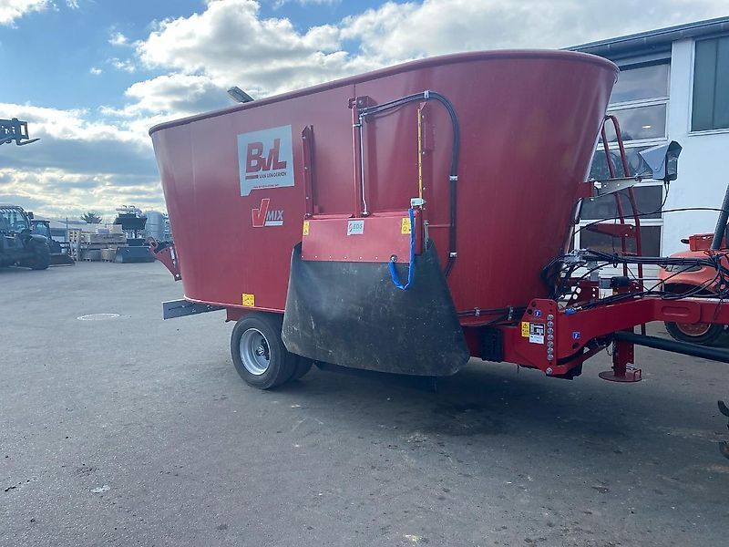 BVL bvl futtermischwagen v-mix plus 20h-2s Mixer feeder