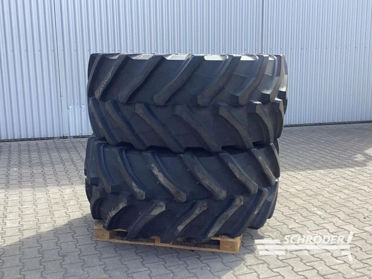 E-FARM: TRELLEBORG vf 710/60 r34 + vf 900/60 r42 - Pneumatico e cingolo - id CKY6QEH - 15.885 € - Anno di costruzione: 2024 - Germania