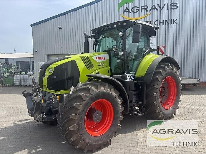 Claas Axion 870 CMATIC Tractor €184,000