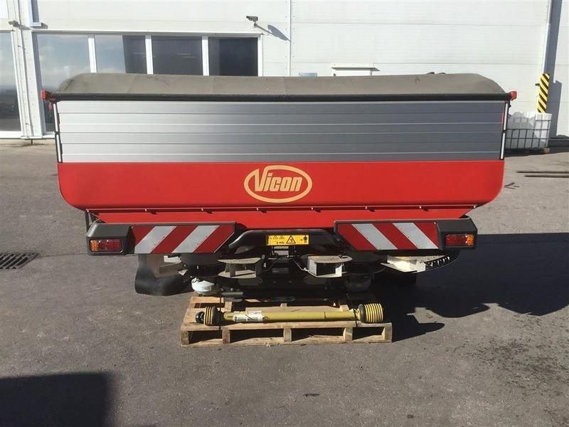 E-FARM: Vicon ro-edw 3225 geospread - Epandeur d'engrais - id WBFKADX - 28 560 € - Année: 2021 - Allemagne
